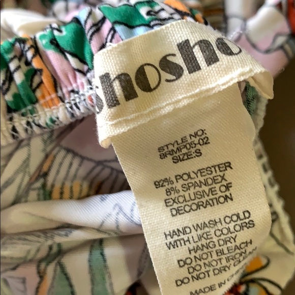 $Romper , size small , selling for $7 - Picture 7 of 9